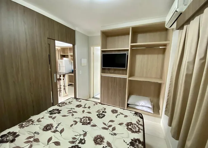 Di Roma Lacqua Caldas Novas Park 24H, Com Roupas De Cama E Banho