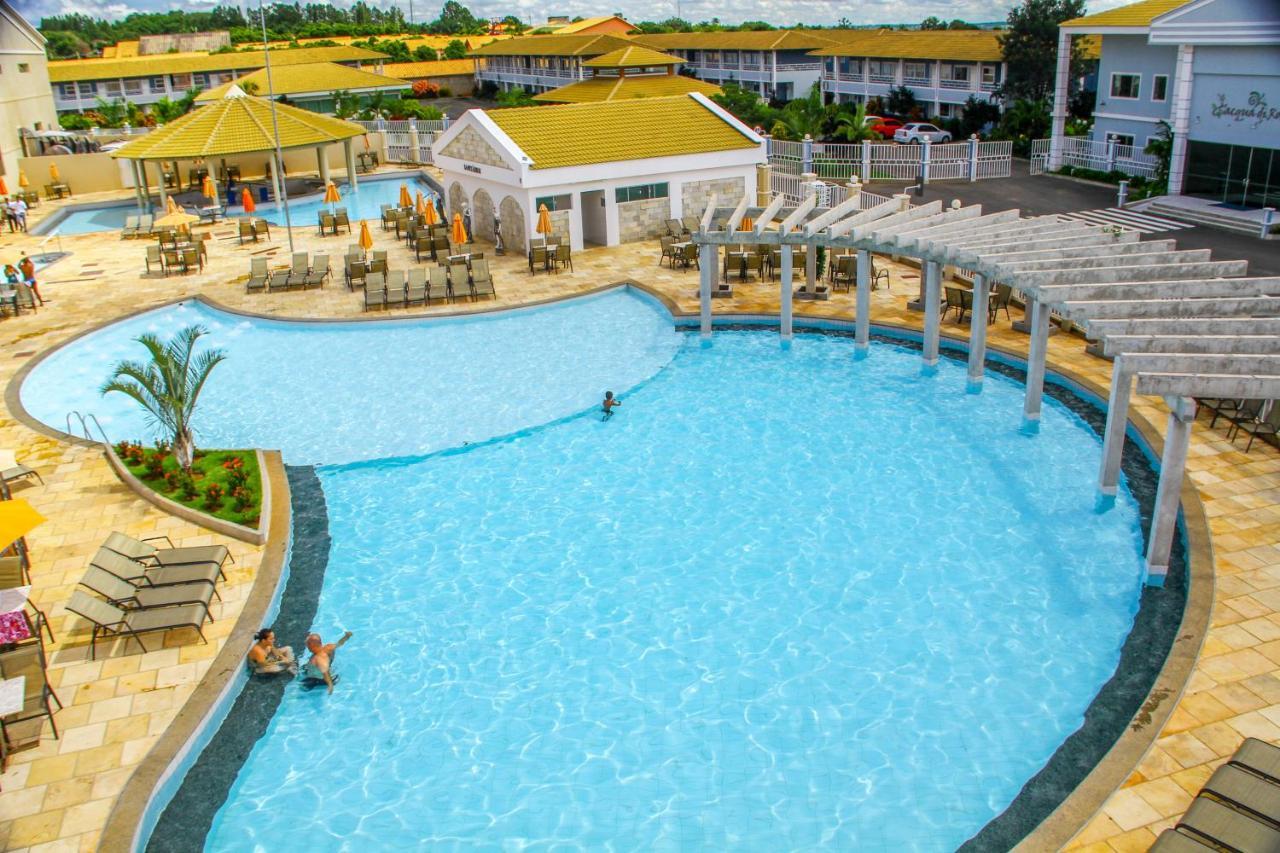 Apartamento Di Roma Lacqua Park 24h, Com Roupas De Cama E Banho Caldas Novas