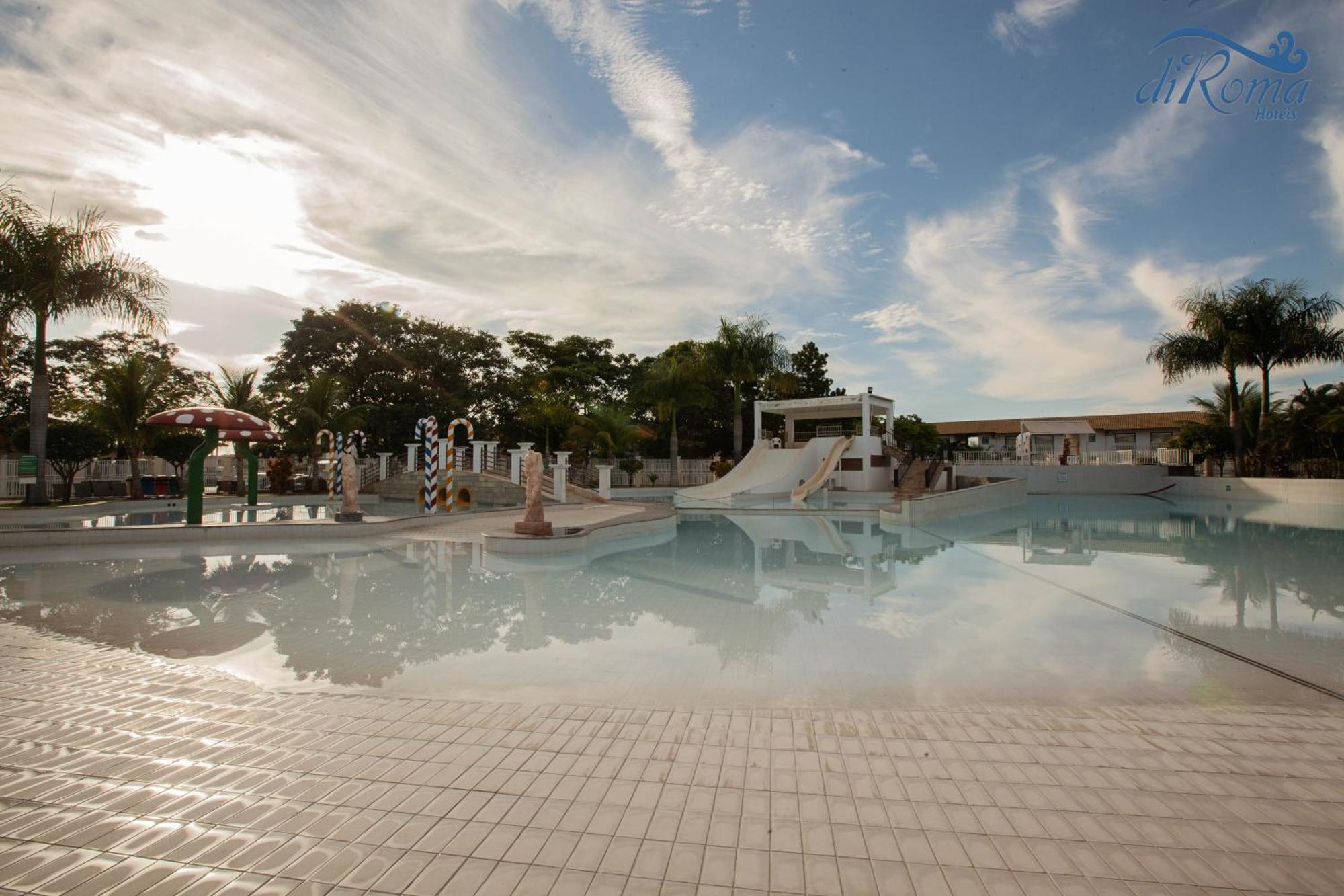 Di Roma Lacqua Park 24h, Com Roupas De Cama E Banho Apartamento Caldas Novas