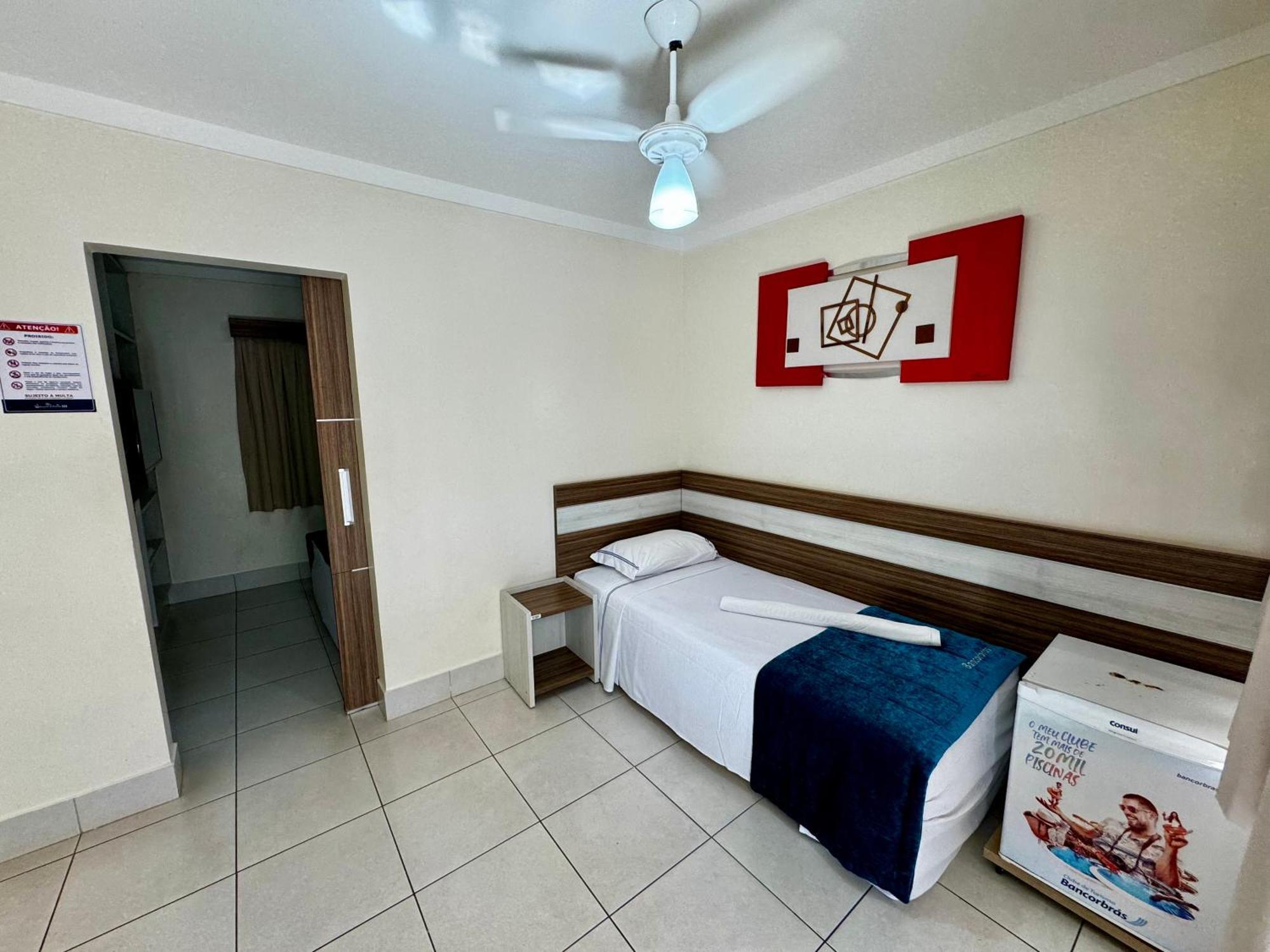 Apartamento Di Roma Lacqua Park 24h, Com Roupas De Cama E Banho